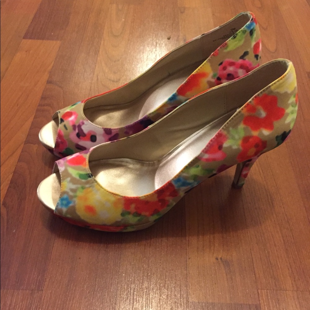 Impo heels